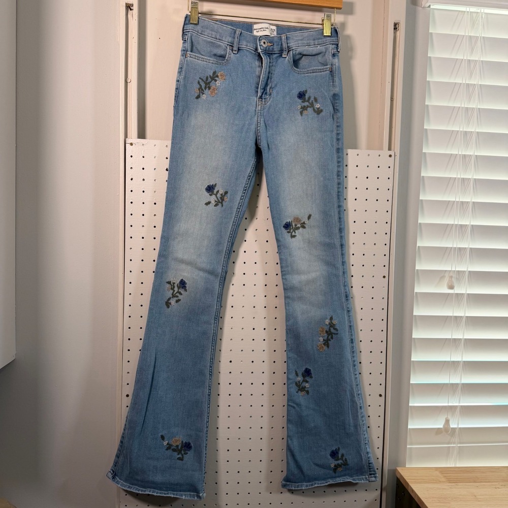 Abercrombie Kids Flared Jeans Girls Blue Denim Floral Embroidered Pocket - 15/16